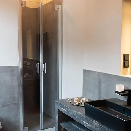 Strandberg's Oma Ida Bed and Breakfast 3*